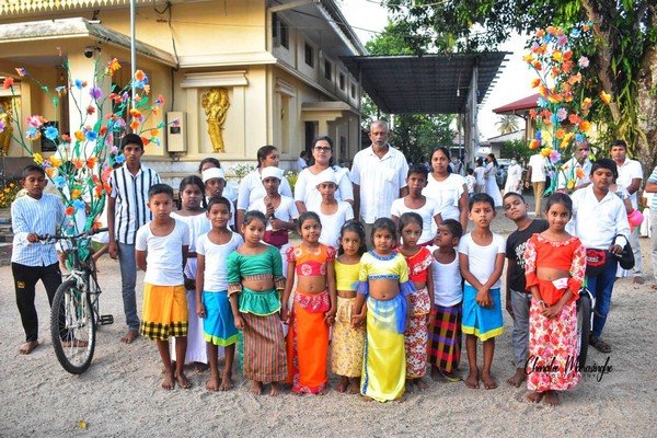 Setpatha Parade and Bodhi Puja Pilgrimage for the New Year / Homagama East (2023)